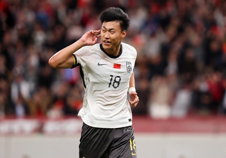 开云-杜月徵天外飞仙纯蒙的?越南门将怒赞!U23斩获4球铜梁龙射手进仨