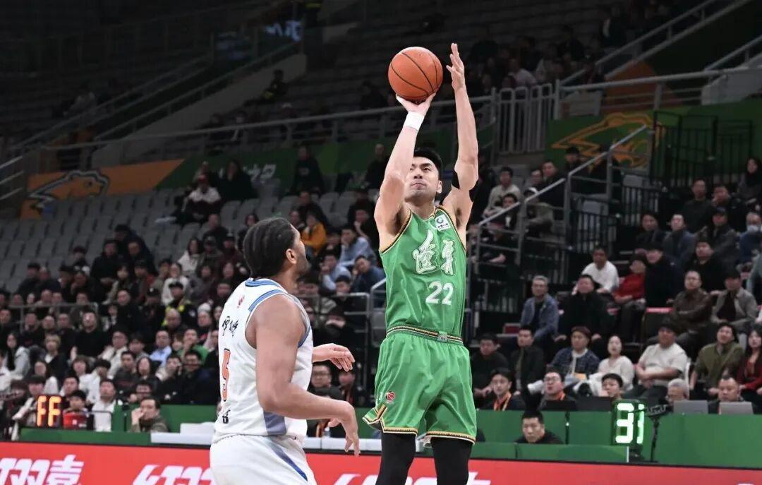 开云-CBA男篮动态更新！辽宁87-75新疆，赛后辽宁队迎来三个消息以及一个坏消息，赵继伟持续低迷